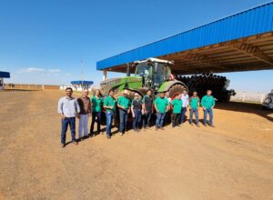 Instrutores do Senar-MT recebem capacitação da FENDT